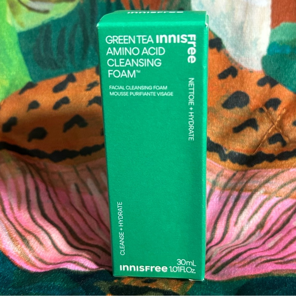 NWT Innisfree Green Tea Cleansing Foam 30mL - Picture 2 of 9